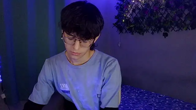 Snapshot of noah_millerx chatting on 26, 3, 2026 noah millerx online show from 26, 3, 2026