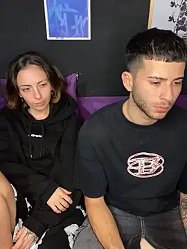 parejahot77 online show from 24, 3, 2026