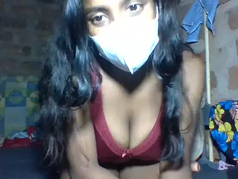 ishini4321 online show from 11, 5, 2026