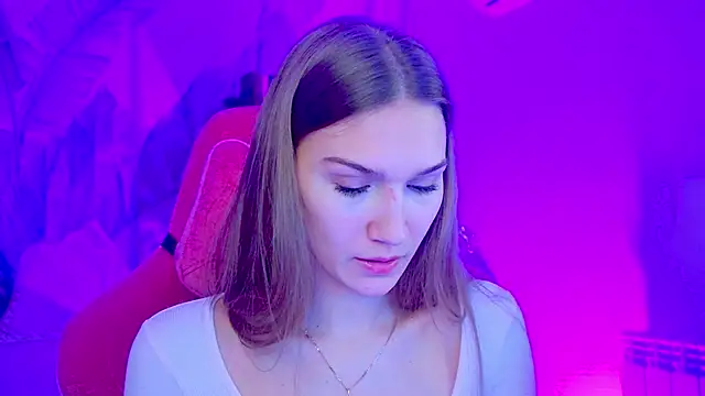 Snapshot of Sweet_Emilya chatting on 10, 3, 2026 Sweet Emilya online show from 10, 3, 2026