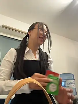 Bunny Lush online show from 10, 3, 2026