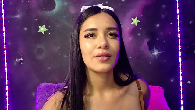 ValentinaRojass  online show from 29, 5, 2026