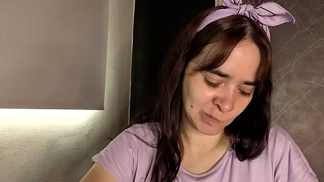Snapshot of _VALERIAGOMEZ chatting on 17, 6, 2026 VALERIAGOMEZ online show from 17, 6, 2026