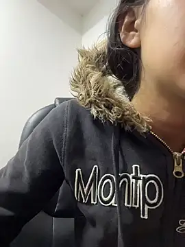 LilyRossi  online show from 2, 7, 2026