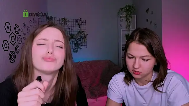 chloe ley online show from 29, 4, 2026