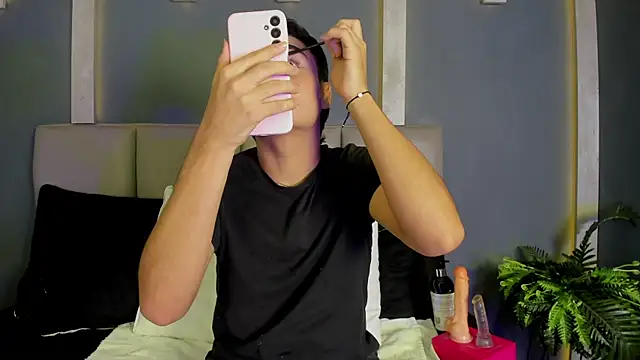 JOEYMIILLS online show from 27, 2, 2026