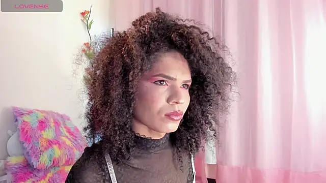 Snapshot of V-nus chatting on 15, 3, 2026 V-nus online show from 15, 3, 2026