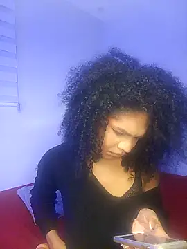 Snapshot of V-nus chatting on 23, 3, 2026 V-nus online show from 23, 3, 2026