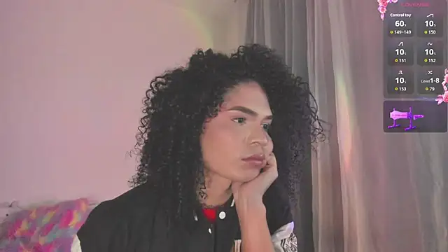 Snapshot of V-nus chatting on 28, 3, 2026 V-nus online show from 28, 3, 2026