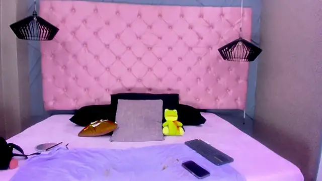 Snapshot of SARA_HORNY- chatting on 7, 3, 2026 SARA HORNY- online show from 7, 3, 2026