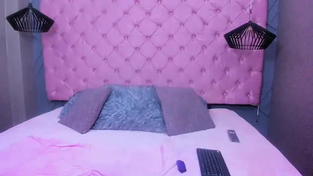 Snapshot of SARA_HORNY- chatting on 27, 3, 2026 SARA HORNY- online show from 27, 3, 2026