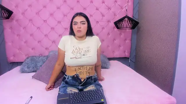 Snapshot of SARA_HORNY- chatting on 28, 3, 2026 SARA HORNY- online show from 28, 3, 2026