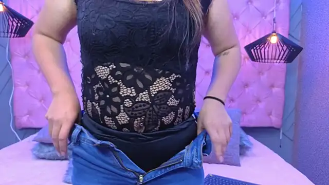 SARA HORNY- online show from 13, 5, 2026