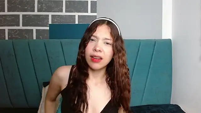 Sweet kitty 05 online show from 15, 4, 2026