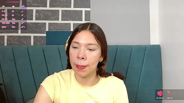 Sweet kitty 05 online show from 11, 5, 2026