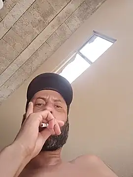 Snapshot of misteriosocam40 chatting on 24, 3, 2026 misteriosocam40 online show from 24, 3, 2026