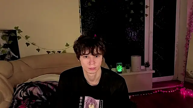 AnthonyCuutie online show from 25, 3, 2026