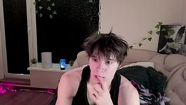 AnthonyCuutie online show from 27, 3, 2026