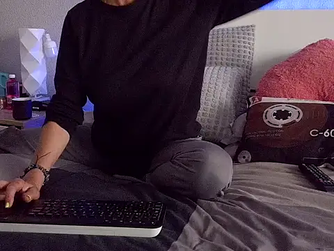 Snapshot of mariaplaya chatting on 13, 4, 2026 mariaplaya online show from 13, 4, 2026