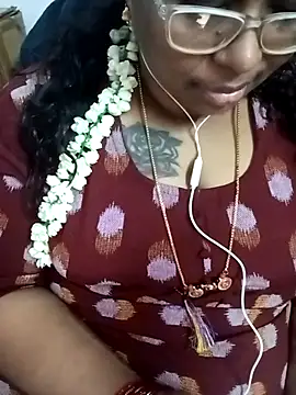 deepika-mallus online show from 5, 5, 2026