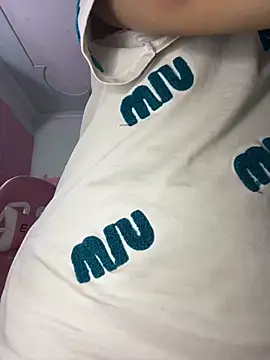 Leeeeiu online show from 11, 6, 2026