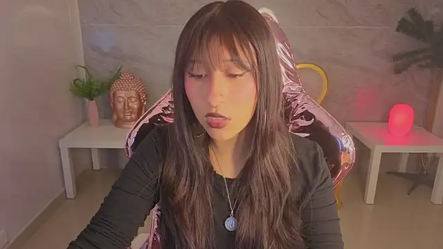 Snapshot of moraa_s chatting on 12, 3, 2026 moraa s online show from 12, 3, 2026