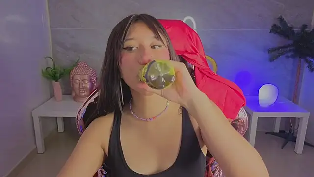 Snapshot of moraa_s chatting on 21, 3, 2026 moraa s online show from 21, 3, 2026