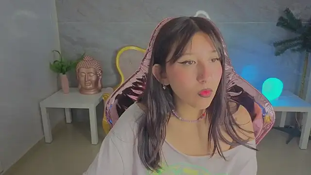 Snapshot of moraa_s chatting on 22, 3, 2026 moraa s online show from 22, 3, 2026