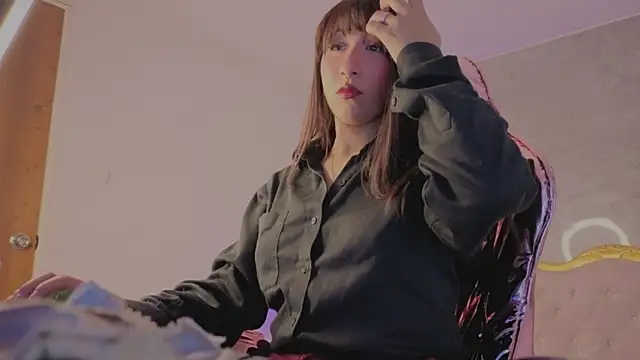 Snapshot of moraa_s chatting on 7, 4, 2026 moraa s online show from 7, 4, 2026