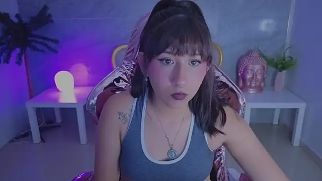 Snapshot of moraa_s chatting on 8, 4, 2026 moraa s online show from 8, 4, 2026