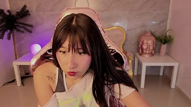 Snapshot of moraa_s chatting on 9, 4, 2026 moraa s online show from 9, 4, 2026