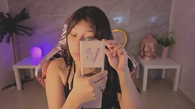 Snapshot of moraa_s chatting on 9, 4, 2026 moraa s online show from 9, 4, 2026