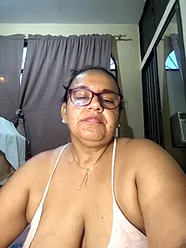 Roxy 77 online show from 8, 3, 2026