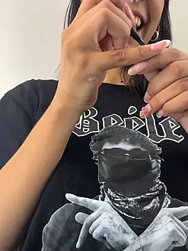 VioletaHills  online show from 23, 3, 2026