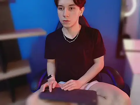 hollannd  online show from 14, 3, 2026