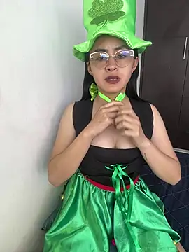 Snapshot of Anni_Rose chatting on 15, 3, 2026 Anni Rose online show from 15, 3, 2026