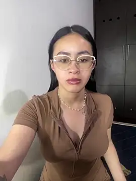 Snapshot of Anni_Rose chatting on 23, 3, 2026 Anni Rose online show from 23, 3, 2026