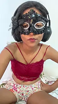 MidnightLoversX online show from 6, 4, 2026