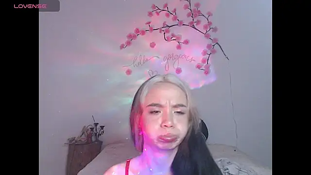 sweet molly420 online show from 4, 6, 2026