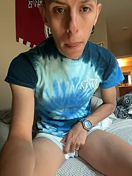 Snapshot of sam_damn chatting on 3, 8, 2026 sam damn online show from 3, 8, 2026