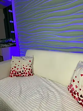  CarlaDoll online show from 24, 6, 2026