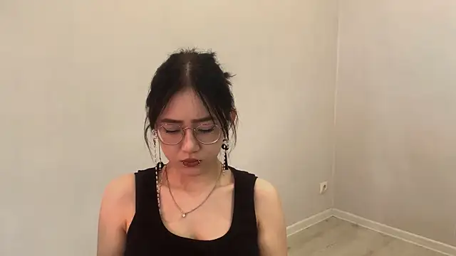 SolvedGlobe online show from 2, 5, 2026