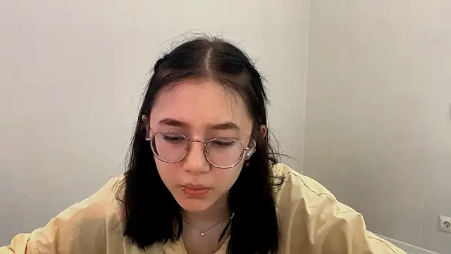 SolvedGlobe online show from 8, 5, 2026