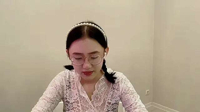 SolvedGlobe online show from 13, 5, 2026