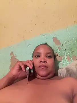 Snapshot of friendlybitch22 chatting on 4, 3, 2026 friendlybitch22 online show from 4, 3, 2026