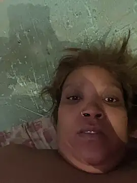 Snapshot of friendlybitch22 chatting on 14, 4, 2026 friendlybitch22 online show from 14, 4, 2026