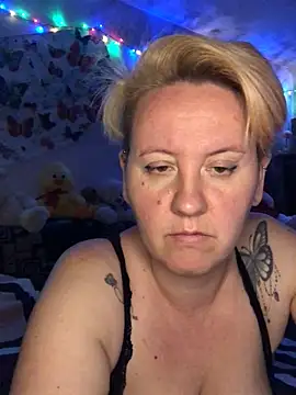 SofiaAmour online show from 18, 4, 2026