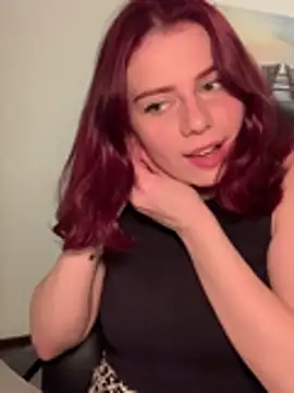Snapshot of VelvetChloe chatting on 3, 6, 2026 VelvetChloe online show from 3, 6, 2026
