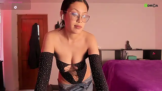 Snapshot of sara__aster chatting on 28, 3, 2026 sara aster online show from 28, 3, 2026