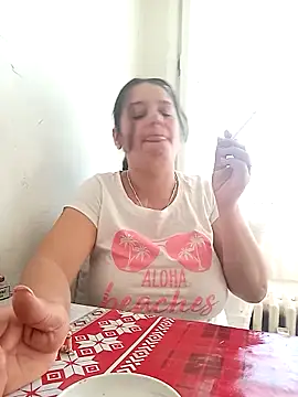 roxana e43 online show from 25, 4, 2026